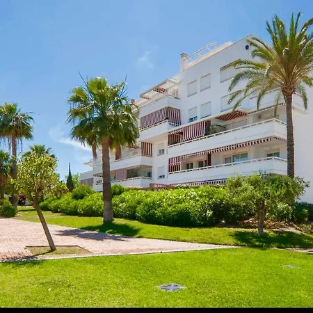 La Playa Costa Lago Apartment *
